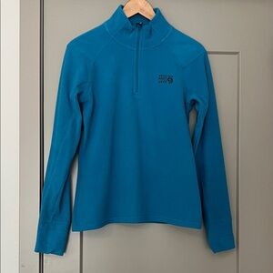 Mountain Hardwear Blue Quarter-Zip Pullover